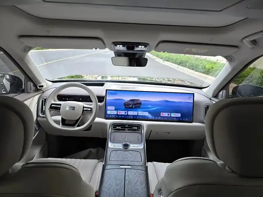 Geely Galaxy M9 Galaxy M9 2025 210km/h AWD Navigator Edition 2025 — миниатюра 5