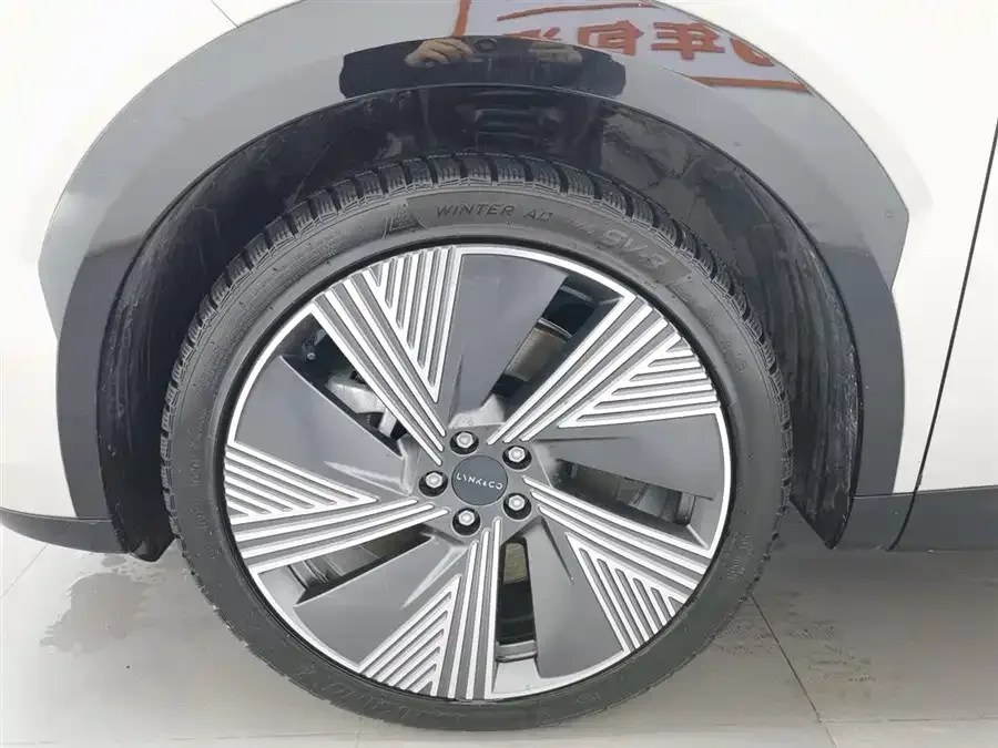 Lynk & Co 08 EM-P Lynk & Co 08 EM-P 2023 220km 4WD performance Halo 2024 — миниатюра 5