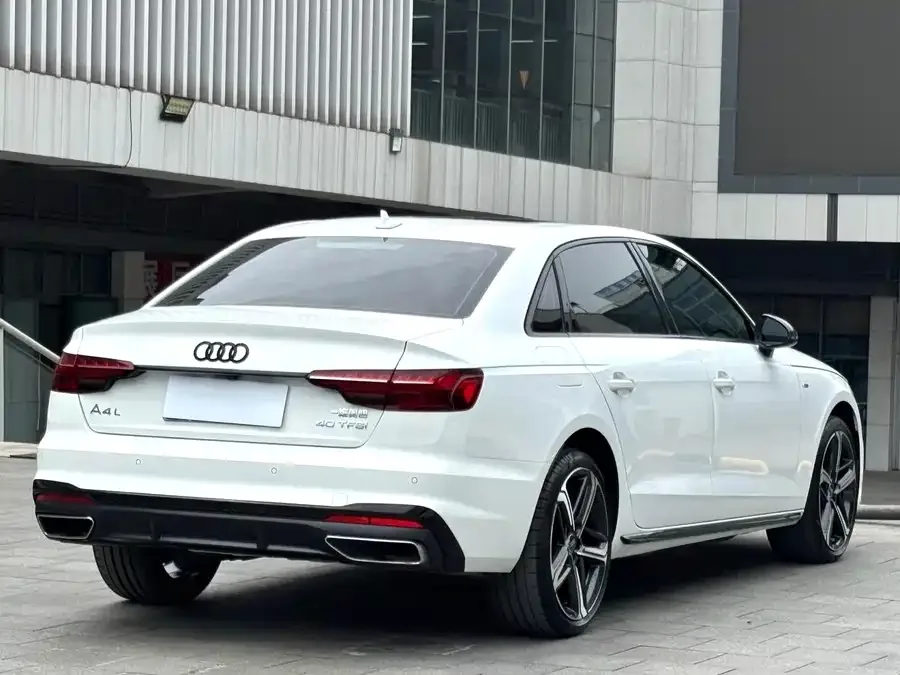 Audi a4 l 2024 40 TFSI luxury and dynamic model 2023 — миниатюра 5