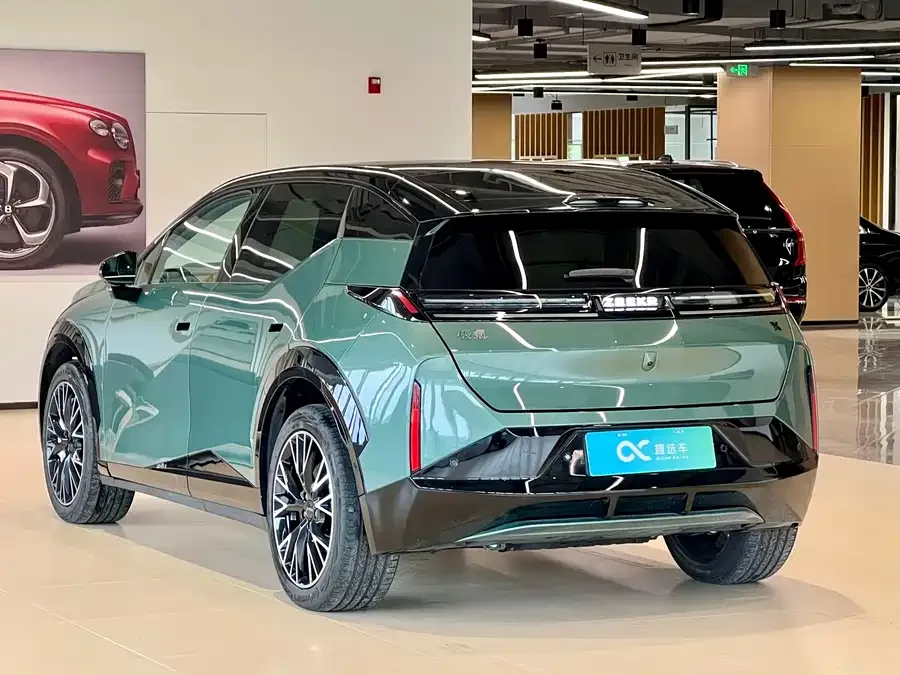 Zeekr X Zeekr X 2025 five-seat four-wheel drive sports version 2024 — миниатюра 5