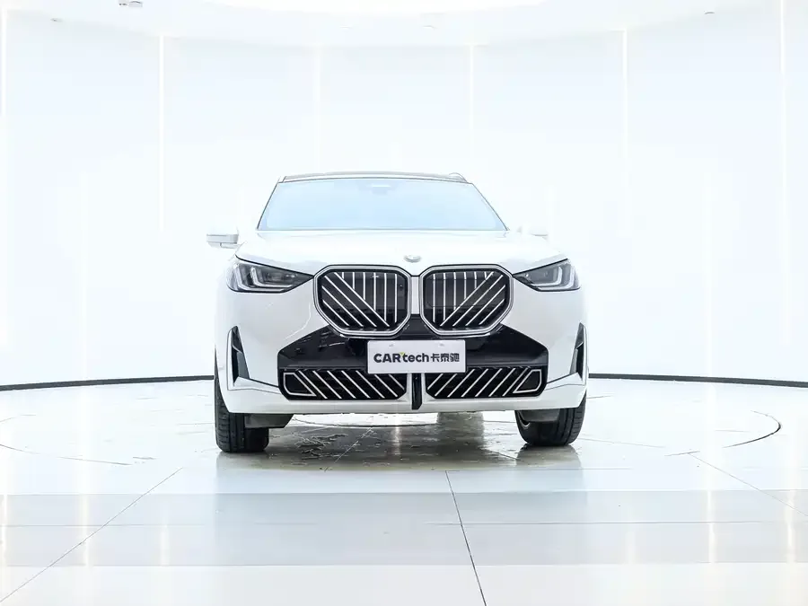 BMW X3 2025 xDrive30L Exclusive M Sport Package 2025 — миниатюра 2