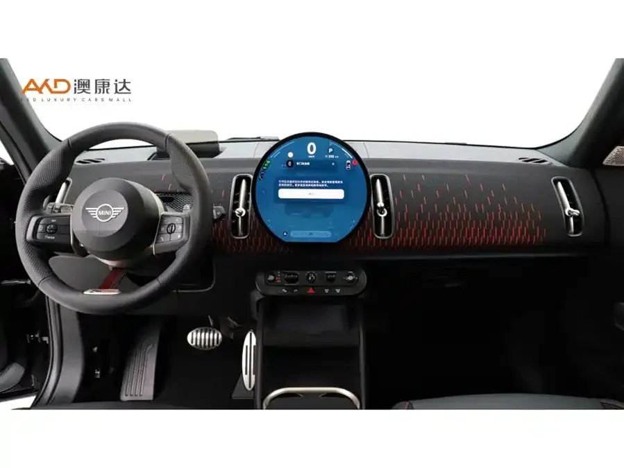 MINI JCW COUNTRYMAN MINI JCW COUNTRYMAN 2024 2.0T JOHN COOPER WORKS 2024 — миниатюра 2