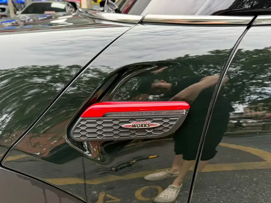 MINI JCW MINI JCW 2023 2.0T JOHN COOPER WORKS ALL-IN 2023 — миниатюра 5