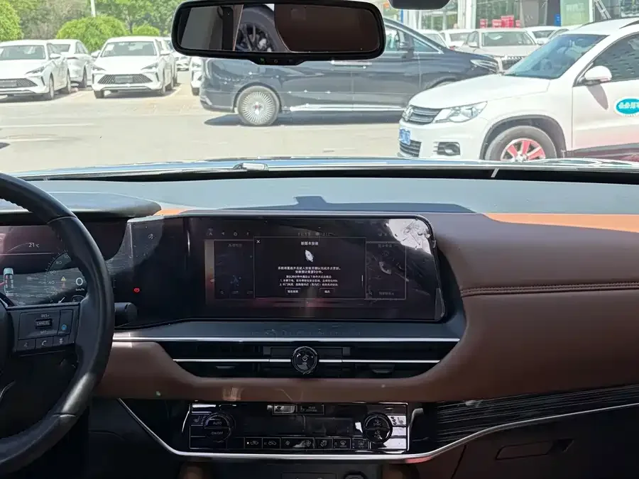 Nissan Pathfinder Tanlu 2024 380VC-TURBO 4WD Zhizun Edition 6 Seaters 2024 — миниатюра 5