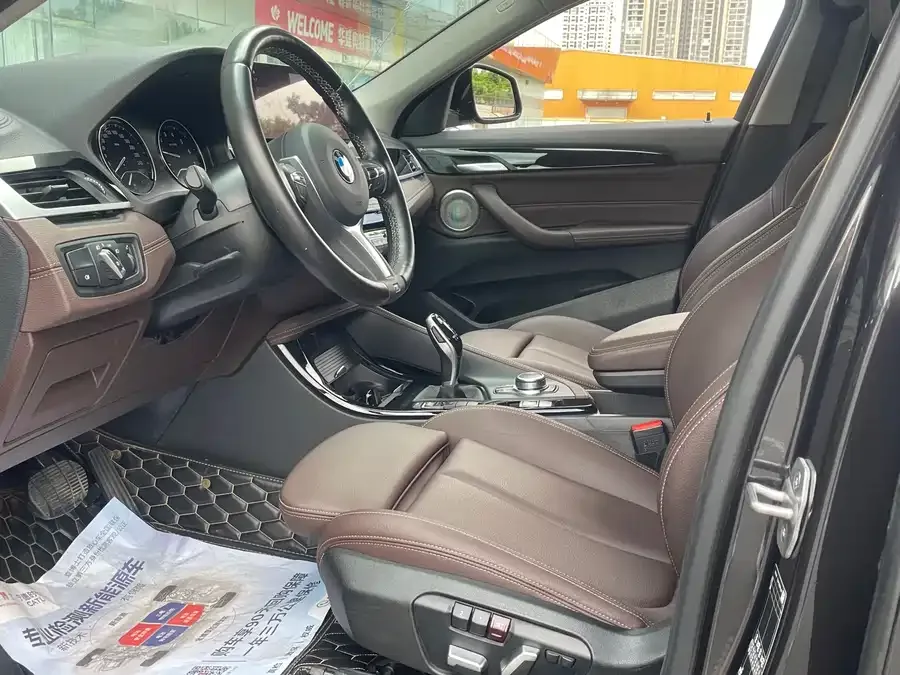 BMW X2 2022 sDrive25i M Sport Package 2022 — миниатюра 4