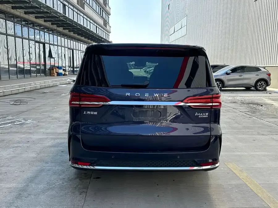 Roewe iMAX8 Roewe iMAX8 2022 400TGI Extreme Edition 2022 — миниатюра 2