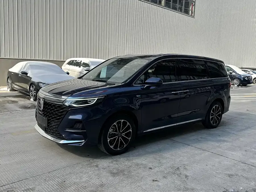 Roewe iMAX8 Roewe iMAX8 2022 400TGI Extreme Edition 2022 — фото 1, купить с доставкой в Москву