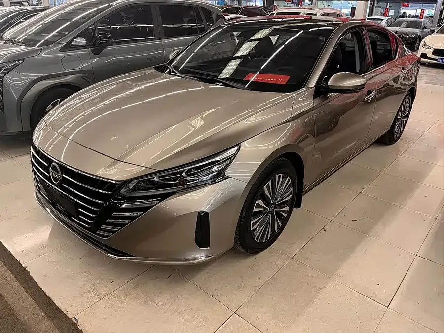 Nissan Altima 2023