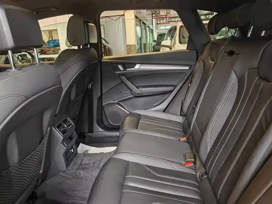 Audi Q5L 2023 40T luxury and dynamic model 2023 — миниатюра 4