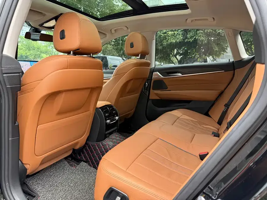 BMW 6 Series GT 2022 630i Luxury Design Package 2024 — миниатюра 3