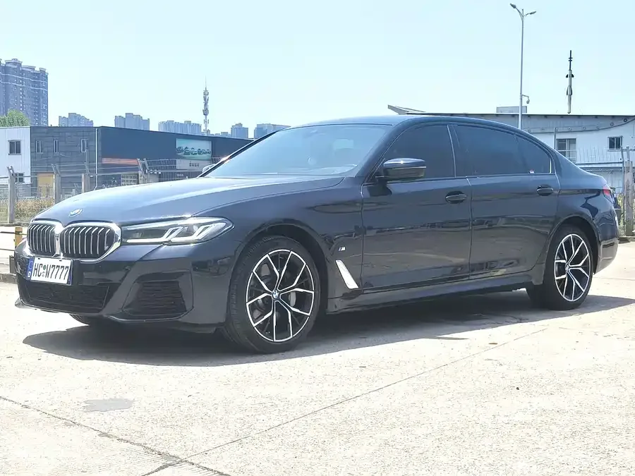 BMW 5 Series BMW 5 Series 2023 530Li Exclusive M Sport Package 2023 — миниатюра 4
