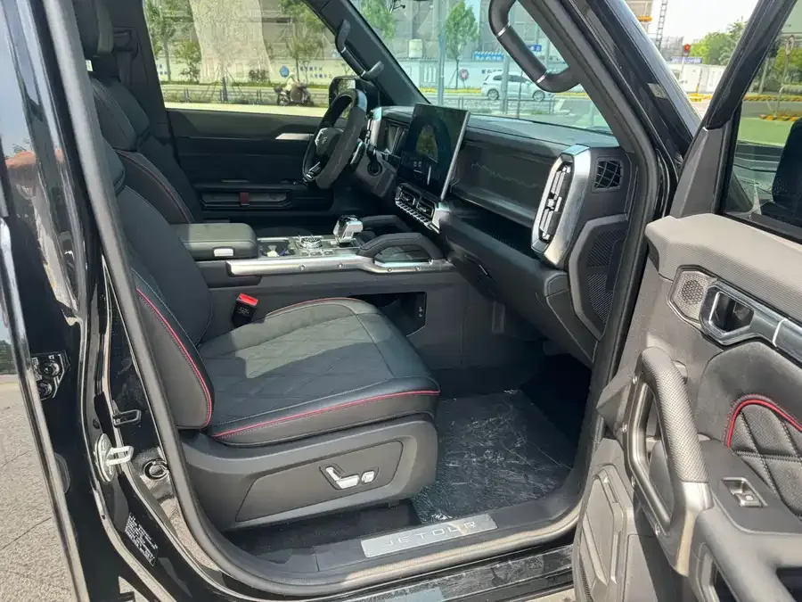 Jetour traveler Jetour Traveler 2026 2.0TD XWD Discovery 2026 — миниатюра 3