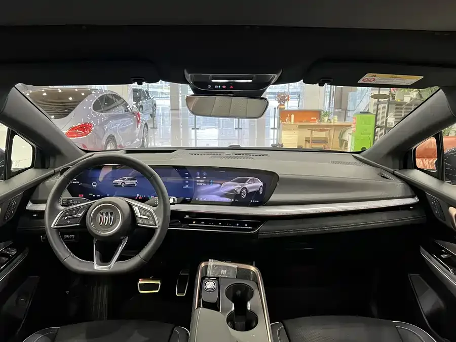 Buick E4 2023 GS Edition 2024 — миниатюра 3