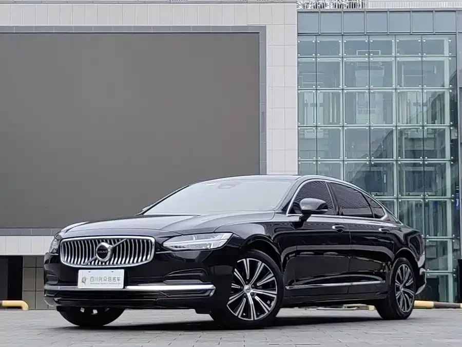 Volvo S90 2022