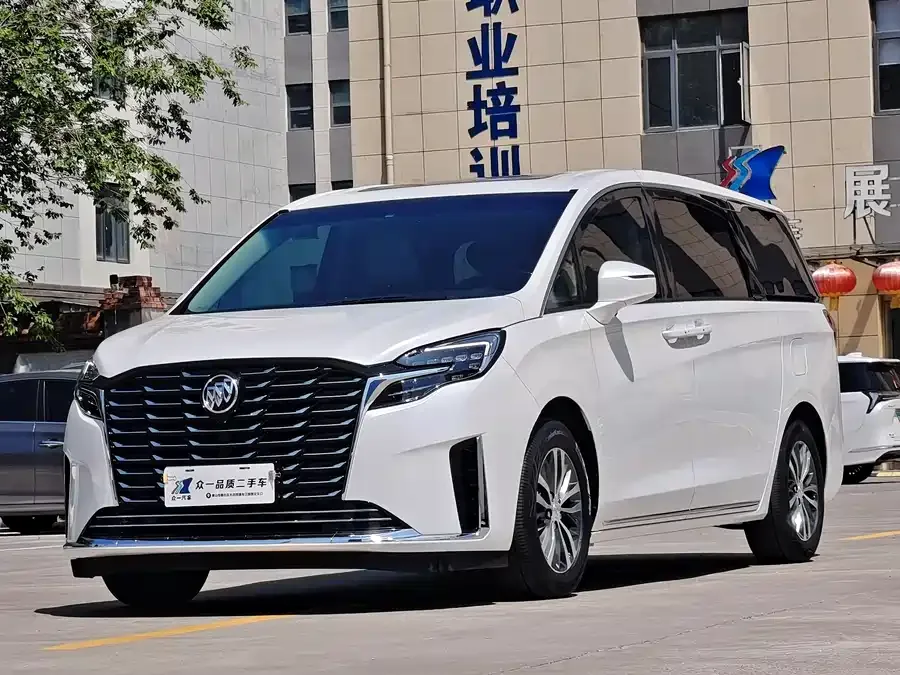 Buick GL8 2023 ES Lu Zun Comfort Edition 2024 — фото 1, купить с доставкой в Москву