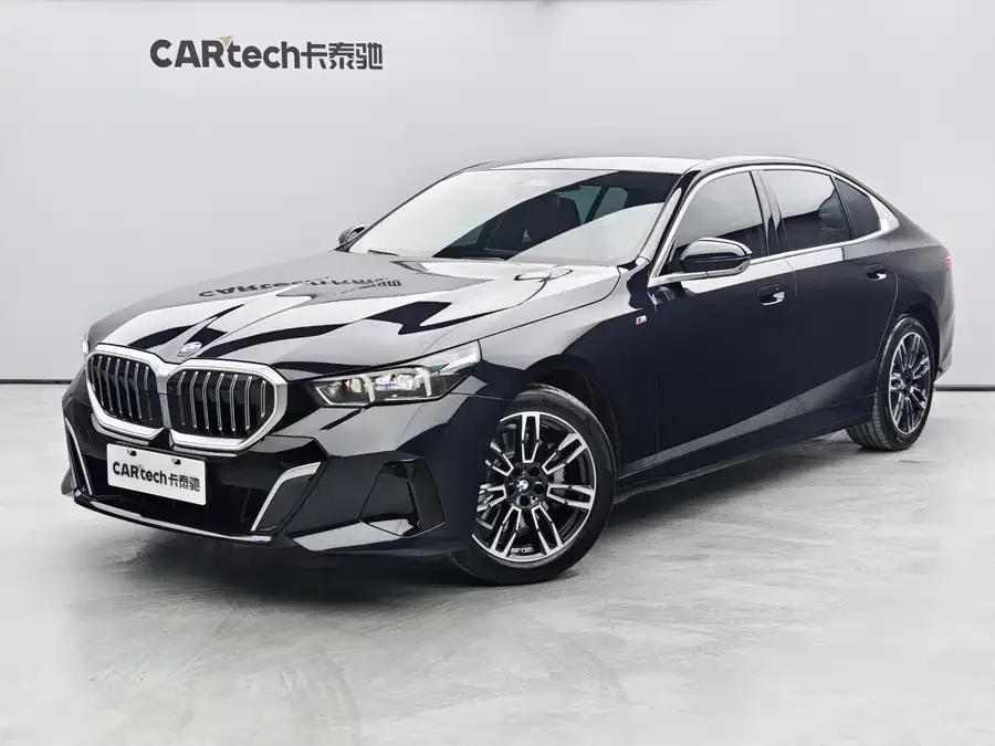 BMW 5 Series 2025