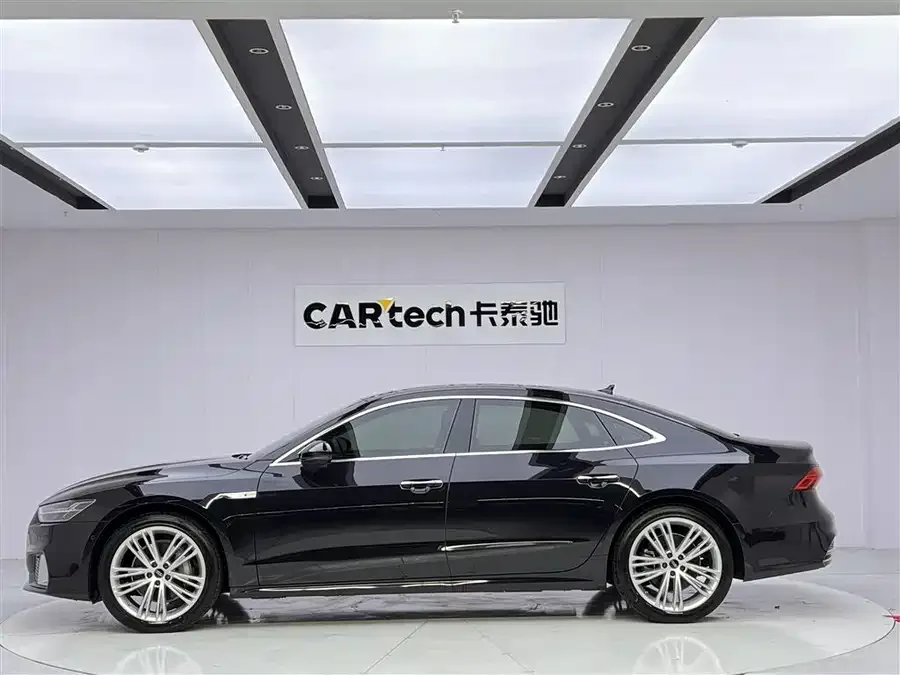 Audi A7L 2024 45 TFSI quattro Luxury Edition 2024 — миниатюра 3