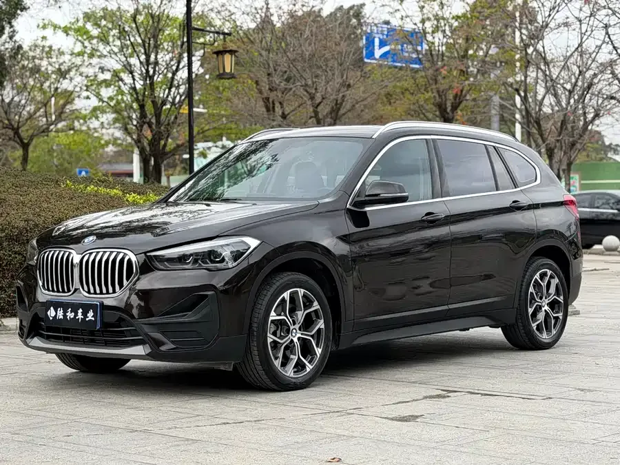 BMW X1 2022 sDrive25Li Leading Edition 2022 — фото 1, купить с доставкой в Москву