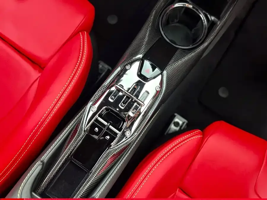 Ferrari SF90 Spider SF90 2020 3.9T V8 Stradale 2023 — миниатюра 2