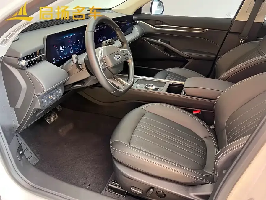 Ford Mondeo Mondeo 2025 1.5T EcoBoost Luxury Edition 2025 — миниатюра 3