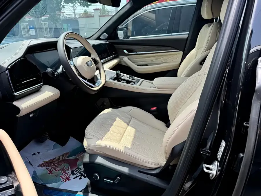 Geely Monjaro Xingyue L 2025 2.0TD Automatic Cloud Edition 2025 — миниатюра 4
