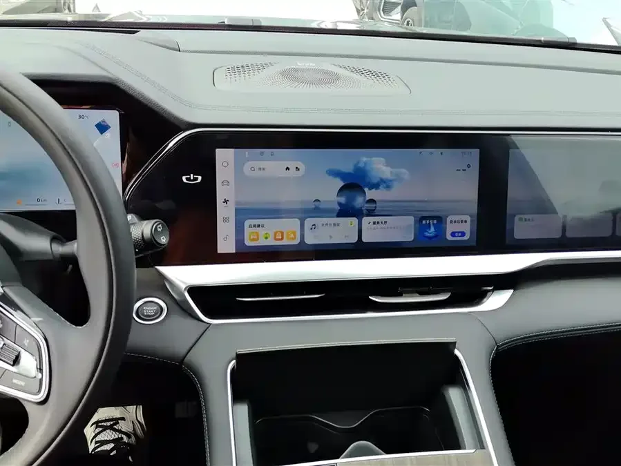 Geely Monjaro Xingyue L 2025 Dongfangyao 2.0TD Automatic Star-gazing Edition 2026 — миниатюра 4