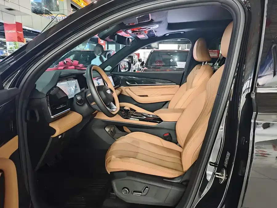 Geely Monjaro Xingyue L 2024 Hybrid 1.5T Tiangong Edition 2025 — миниатюра 2