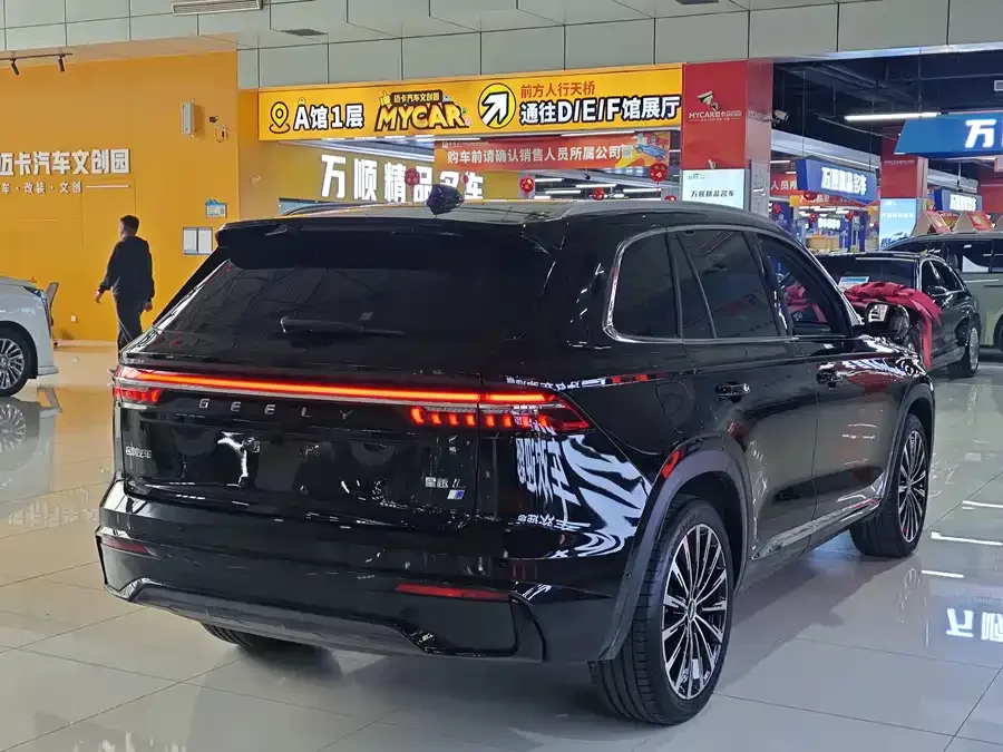 Geely Monjaro Xingyue L 2024 Hybrid 1.5T Tiangong Edition 2025 — миниатюра 5