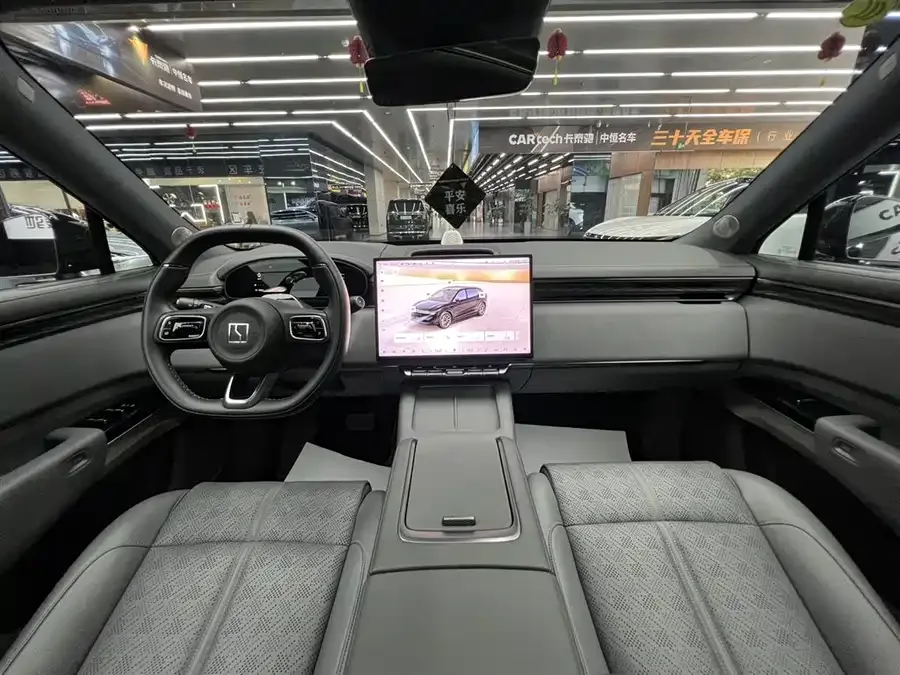 Zeekr 7X Zeekr 7X 2025 100kWh Long-range Rear-wheel Drive Smart Driving Edition 2024 — миниатюра 4