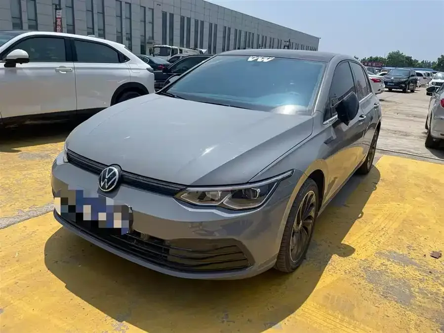 Volkswagen Golf 2023