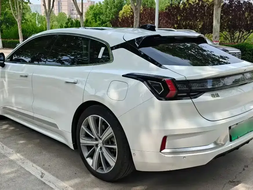 Zeekr 001 Zeekr 001 2023 ME version 100kWh 2023 — миниатюра 4