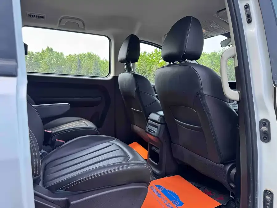 BAW Ruisheng Ace M7 Ruisheng Wangpai M7 2023 2.0L Long-axis Business 7-seater 2023 — миниатюра 3