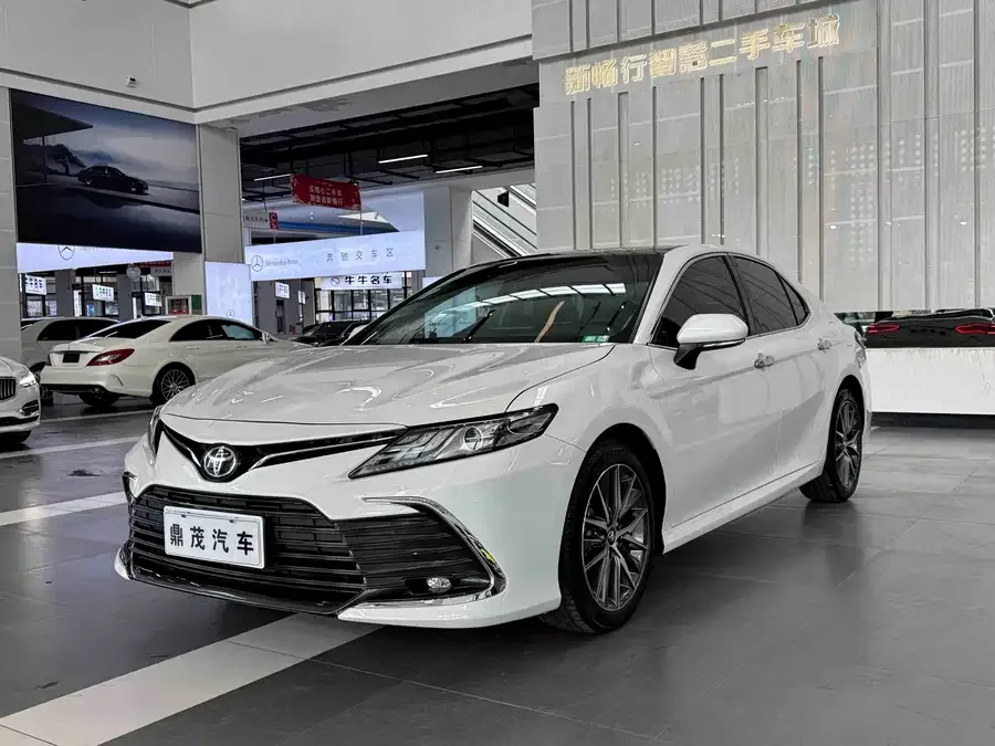 Toyota Camry 2022