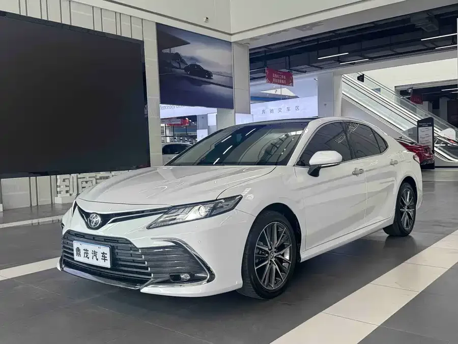 Toyota Camry 2023