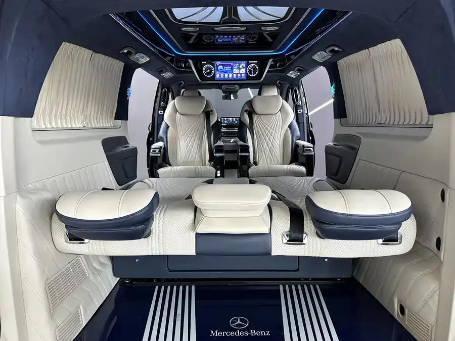 Mercedes-Benz Vito Vito 2023 2.0T Business Edition 7 Seaters 2023 — миниатюра 5