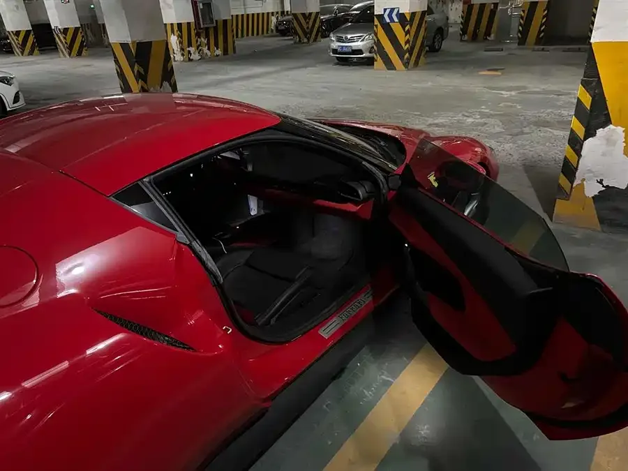 Ferrari 296 Ferrari 296 2021 3.0T V6 GTB 2024 — миниатюра 5