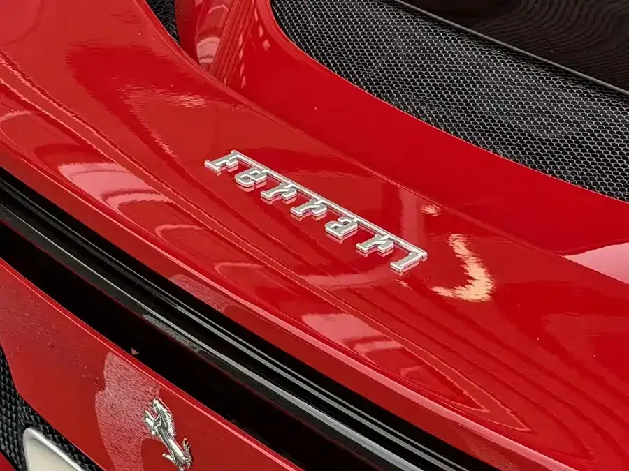 Ferrari 296 Ferrari 296 2022 3.0T V6 GTS 2026 — миниатюра 3