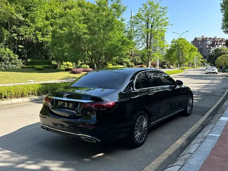 Mercedes-Benz E-Class Mercedes-Benz E-Class 2023 E 300 L Luxury Edition 2023 — миниатюра 4