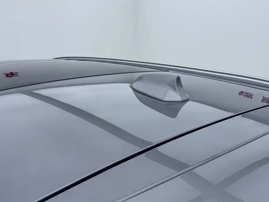 Geely Monjaro Xingyue L 2024 Hybrid 1.5T Tiangong Edition 2025 — миниатюра 3
