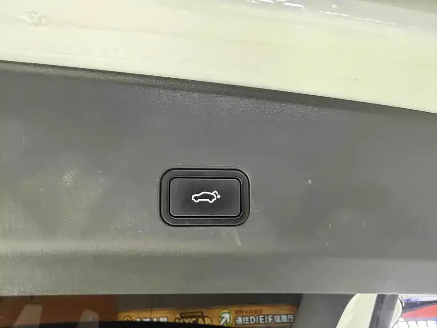 Geely Monjaro Xingyue L 2023 2.0TD High Power Automatic 2WD Flagship Model 2023 — миниатюра 3