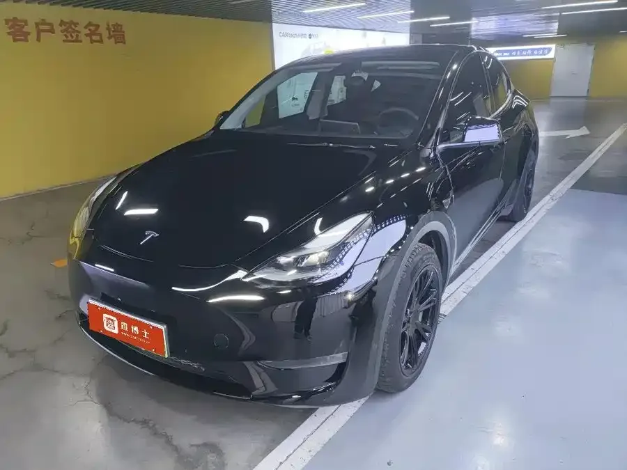 Tesla Model Y Model Y 2022 facelift long-range all-wheel drive version 2023 — фото 1, купить с доставкой в Москву