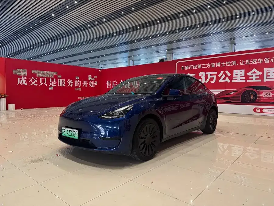 Tesla Model Y 2022