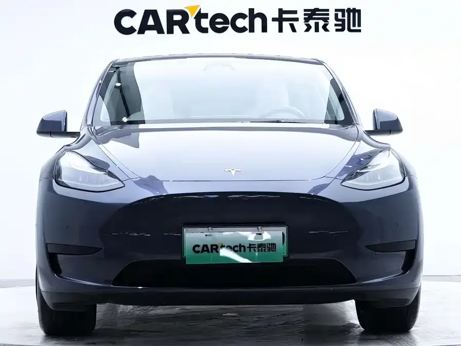 Tesla Model Y Model Y 2023 rear-wheel drive version 2024 — миниатюра 2