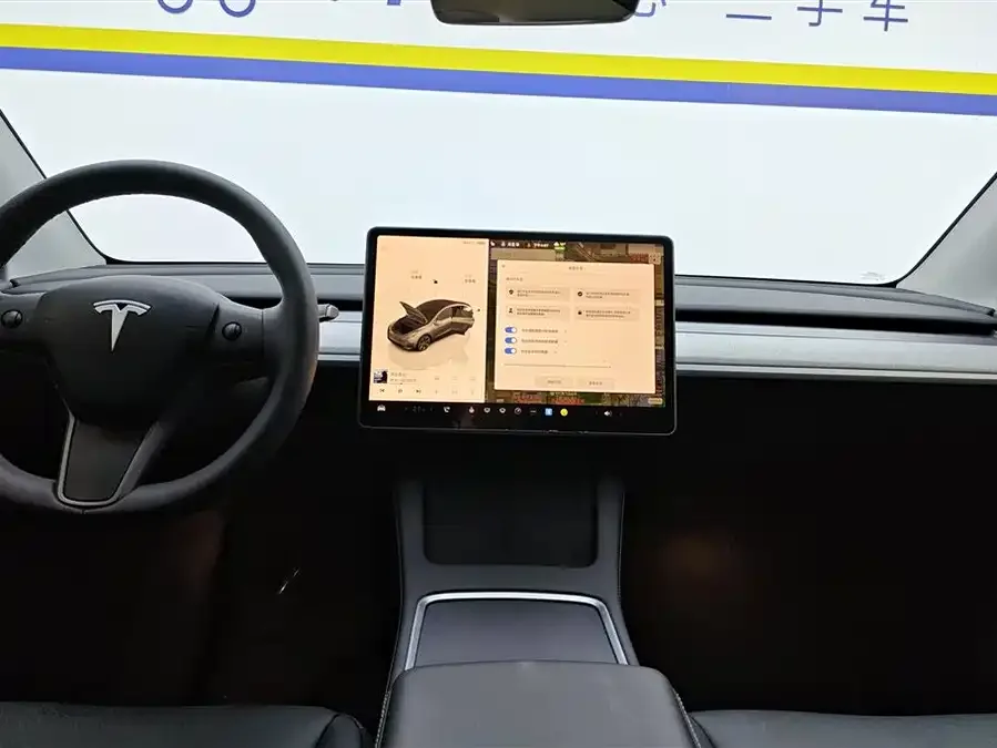 Tesla Model Y Model Y 2023 rear-wheel drive version 2024 — миниатюра 4