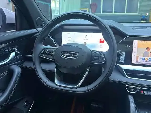 Geely Monjaro Xingyue L 2025 2.0TD Automatic Cloud Edition 2025 — миниатюра 4