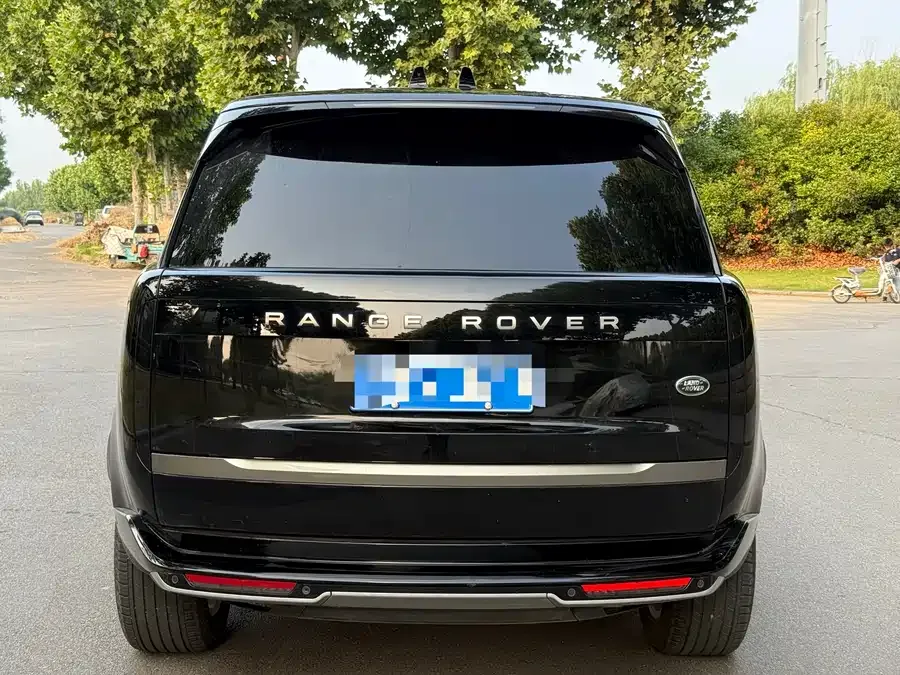 Land Rover Range Rover Range Rover 2025 3.0 L6 400PS Grand Edition 2025 — миниатюра 5
