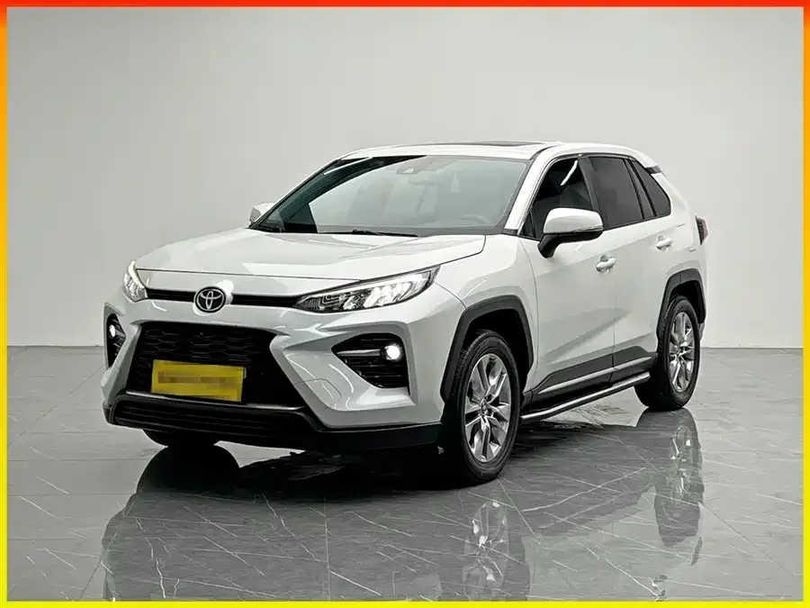 Toyota Wildlander Wildlander 2022 2.0L CVT 2WD Luxury PLUS Edition 2023 — фото 1, купить с доставкой в Москву
