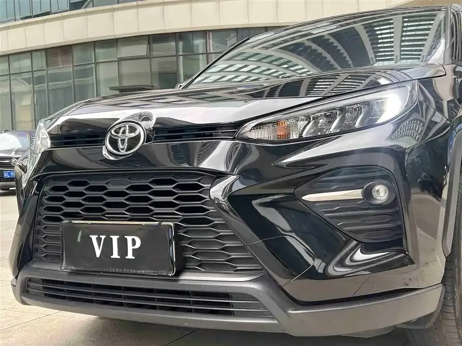 Toyota Wildlander Wildlander 2023 2.0L CVT 2WD Leading Edition 2023 — миниатюра 4