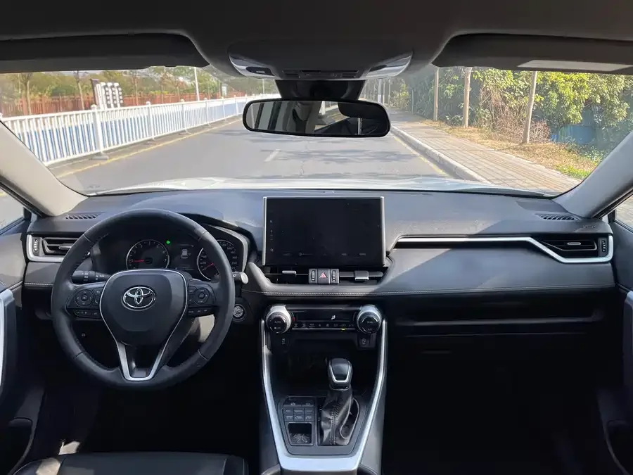 Toyota Wildlander Wildlander 2022 2.0L CVT 4WD Luxury Edition 2022 — миниатюра 5