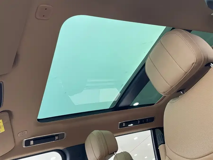 Land Rover Range Rover Range Rover 2023 3.0 L6 400PS Seven-seat Extended Edition 2023 — миниатюра 5